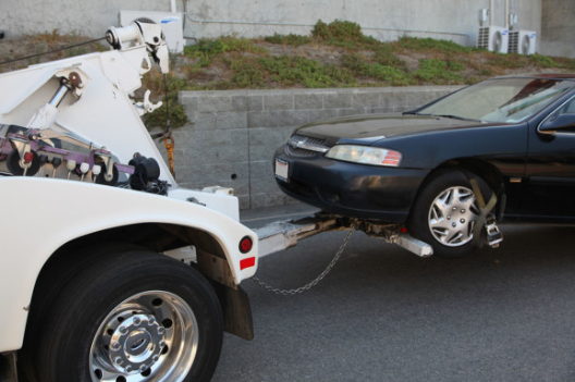 How to Avoid Illegal Towing Scams